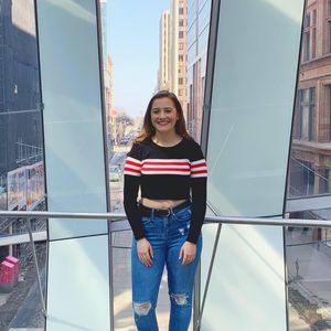 Meet your Posher, Melanie